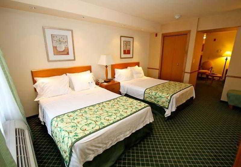 Fairfield Inn & Suites By Marriott Γιακίμα Δωμάτιο φωτογραφία
